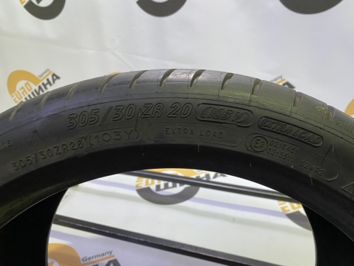 305 30 20 MICHELIN PILOT SPORT CUP 2
