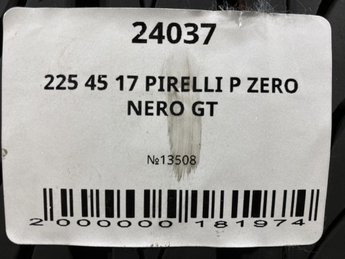 225 45 17 PIRELLI P ZERO NERO GT