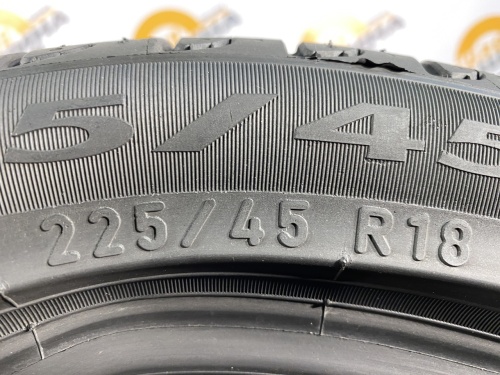 225 45 18 PIRELLI CINTURATO P7