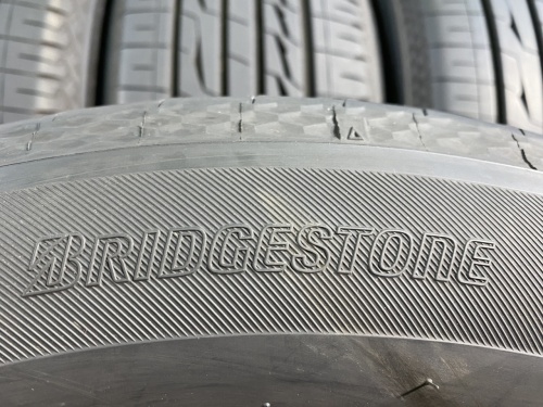 235 55 18 BRIDGESTONE ALENZA LX 100