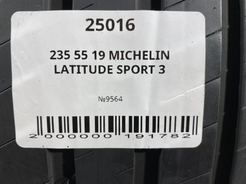 235 55 19 MICHELIN LATITUDE SPORT 3