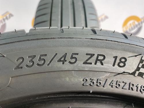235 45 18 MICHELIN PILOT SPORT 4
