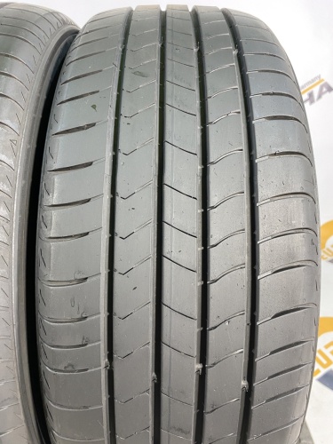 215 55 18 KUMHO ECSTA HS51