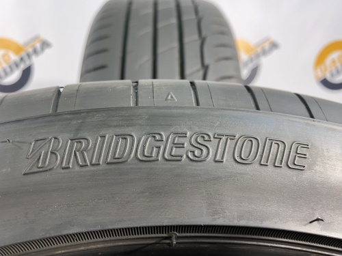 225 45 18 BRIDGESTONE POTENZA ADRENALIN RE004