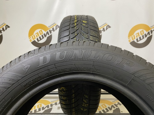 235 60 18 DUNLOP SP WINTER SPORT 4D
