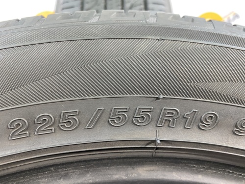 225 55 19 YOKOHAMA GEOLANDAR G055 SUV
