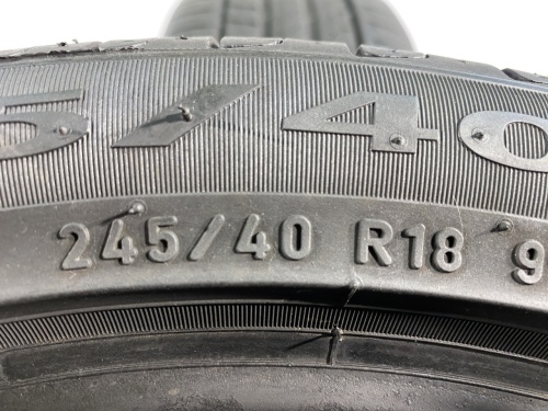 245 40 18 PIRELLI CINTURATO P7 BLUE