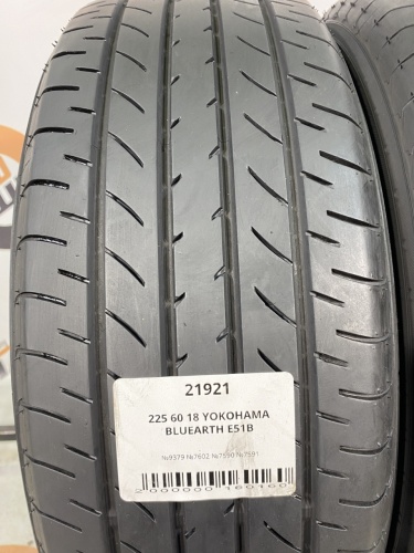 225 60 18 YOKOHAMA BLUEARTH E51B