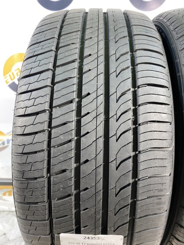 235 45 17 KUMHO ECSTA PA51
