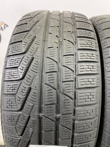 235 40 19 PIRELLI WINTER SOTTOZERO 240 SERIE II