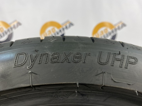 215 40 17 KLEBER DYNAXER UHP