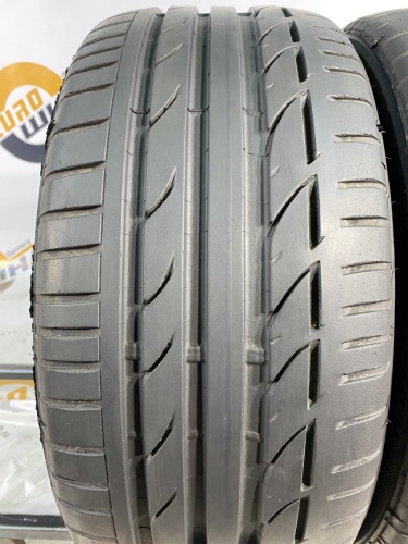 235 40 18 BRIDGESTONE POTENZA S001