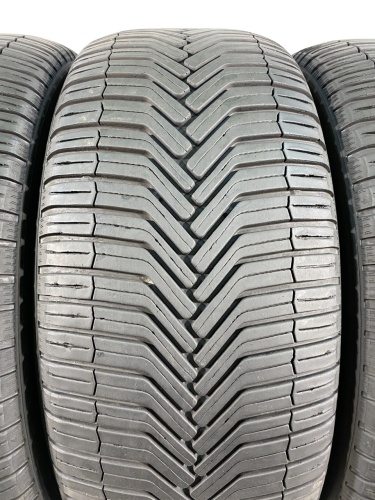 235 50 18 MICHELIN CROSSCLIMATE