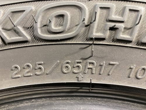 225 65 17 YOKOHAMA GEOLANDAR A/T-S G012