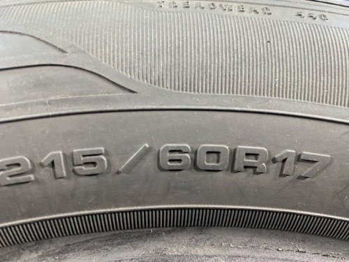 215 60 17 GOODYEAR EFFICIENTGRIP SUV 4X4
