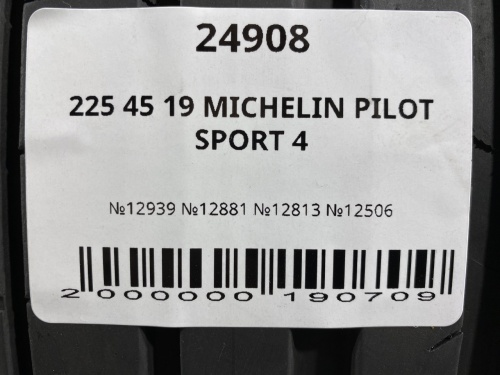 225 45 19 MICHELIN PILOT SPORT 4