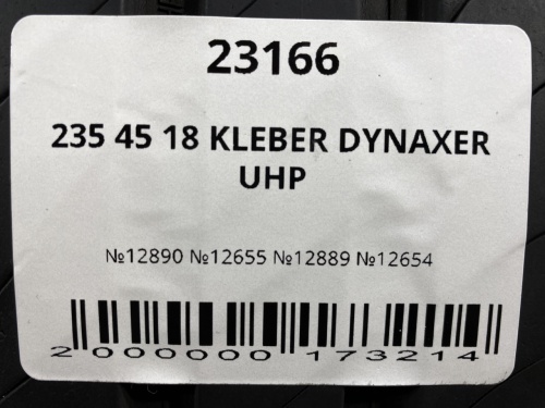 235 45 18 KLEBER DYNAXER UHP