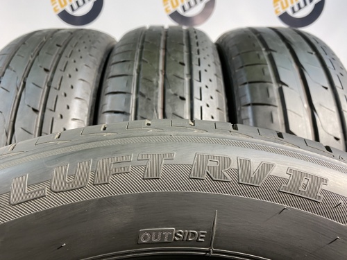 215 60 17 BRIDGESTONE LUFT RV II
