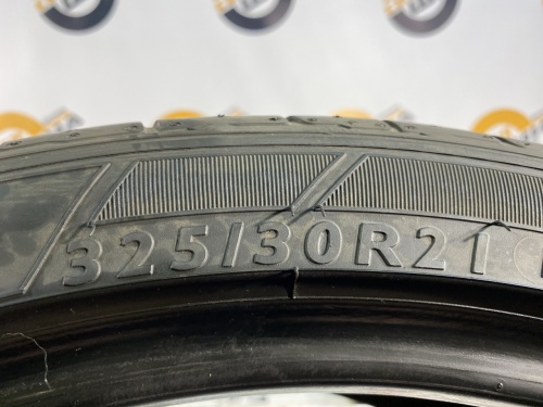 325 30 21 DUNLOP SP SPORT MAXX RFT