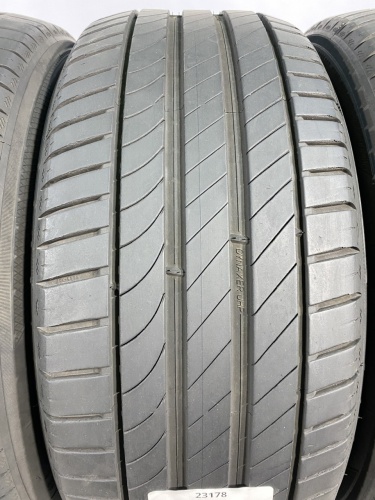 245 45 18 KLEBER DYNAXER UHP