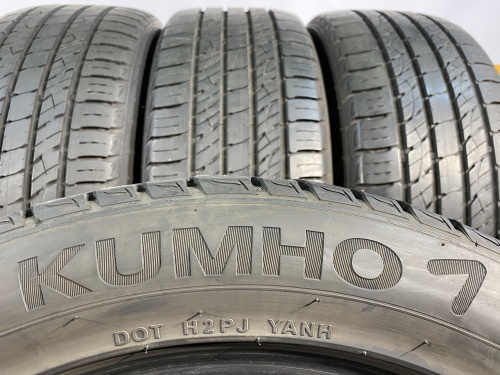 225 55 19 KUMHO CRUGEN PREMIUM KL33