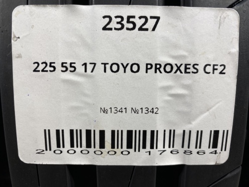 225 55 17 TOYO PROXES CF2