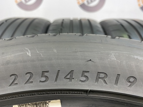 225 45 19 DUNLOP SP SPORT MAXX RT