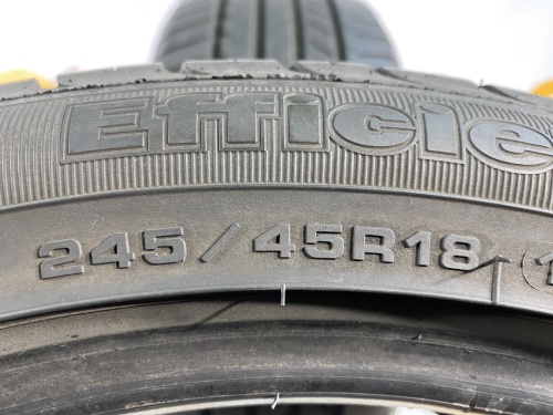 245 45 18 GOODYEAR EFFICIENTGRIP