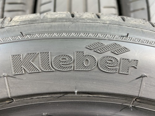 235 45 18 KLEBER DYNAXER UHP