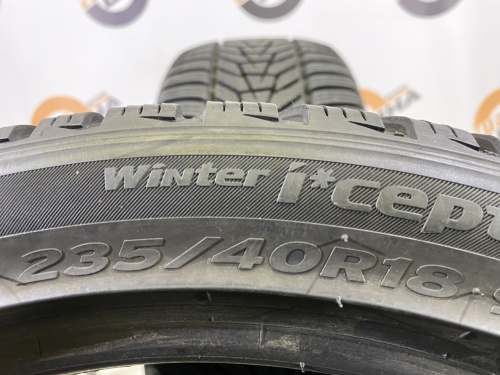 235 40 18 HANKOOK WINTER I'CEPT EVO3