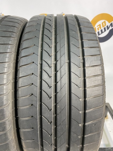 215 40 17 GOODYEAR EFFICIENTGRIP