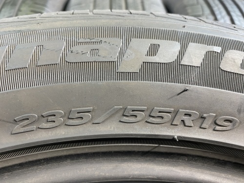 235 55 19 HANKOOK DYNAPRO HP2 RA33