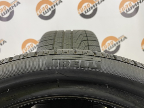 295 30 19 PIRELLI WINTER SOTTOZERO 240 SERIE II