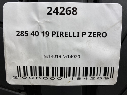 285 40 19 PIRELLI P ZERO