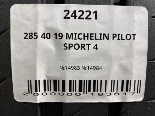 285 40 19 MICHELIN PILOT SPORT 4