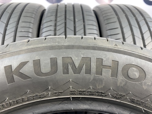 235 55 19 KUMHO ECSTA PS71
