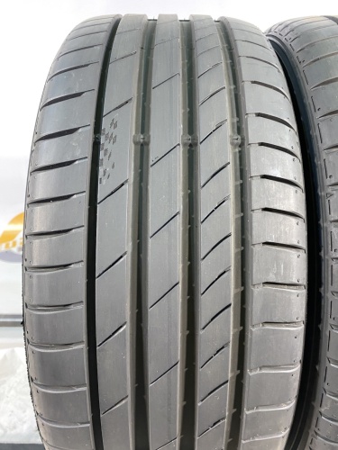 225 40 18 KUMHO ECSTA PS71