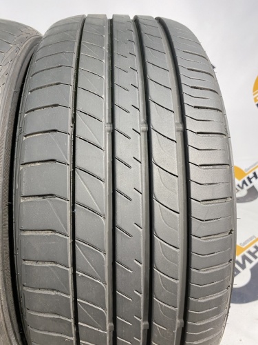 235 50 18 DUNLOP SP SPORT LM705