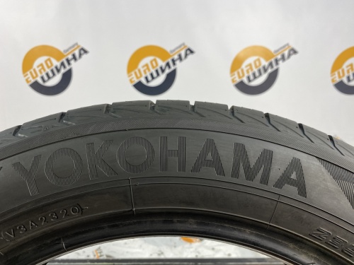 235 55 19 YOKOHAMA AVID GT