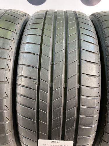 225 45 18 BRIDGESTONE TURANZA T005