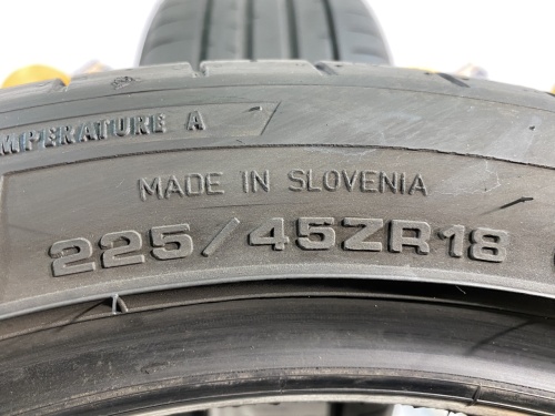 225 45 18 DUNLOP SP SPORT MAXX RT 2