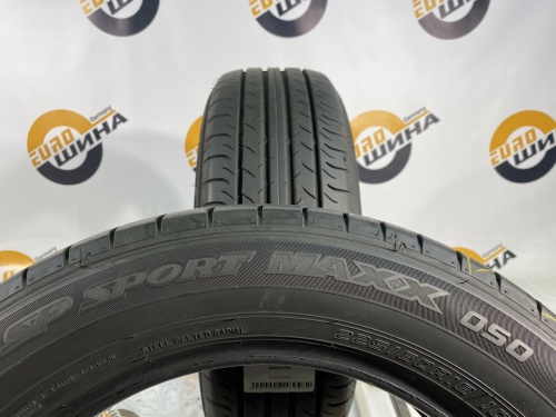225 60 18 DUNLOP SP SPORT MAXX 050