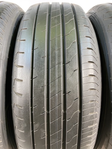 225 65 17 GOODYEAR EFFICIENTGRIP 2 SUV