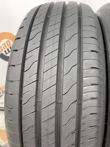 235 55 19 GOODYEAR EFFICIENTGRIP 2 SUV