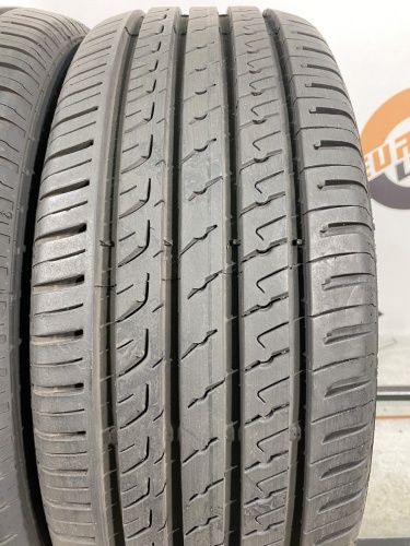 225 55 18 BARUM BRAVURIS 5HM