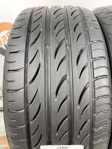 235 35 19 PIRELLI P ZERO NERO GT