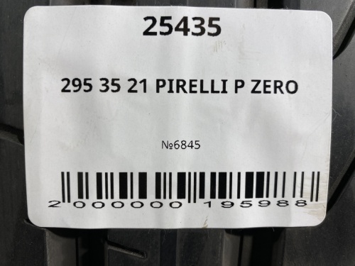 295 35 21 PIRELLI P ZERO