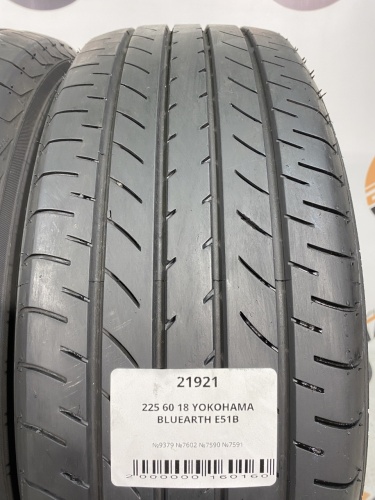 225 60 18 YOKOHAMA BLUEARTH E51B
